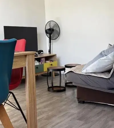 Bedroom Downtown With Parking And River View Appartement *
