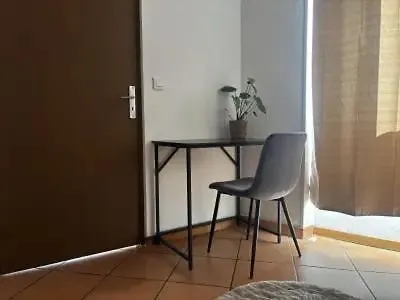 Bedroom Downtown With Parking And River View * Bédarieux