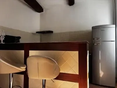 Bedroom Downtown With Parking And River View Bédarieux